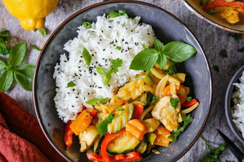 Hähnchen Curry  mit viel Gemüse